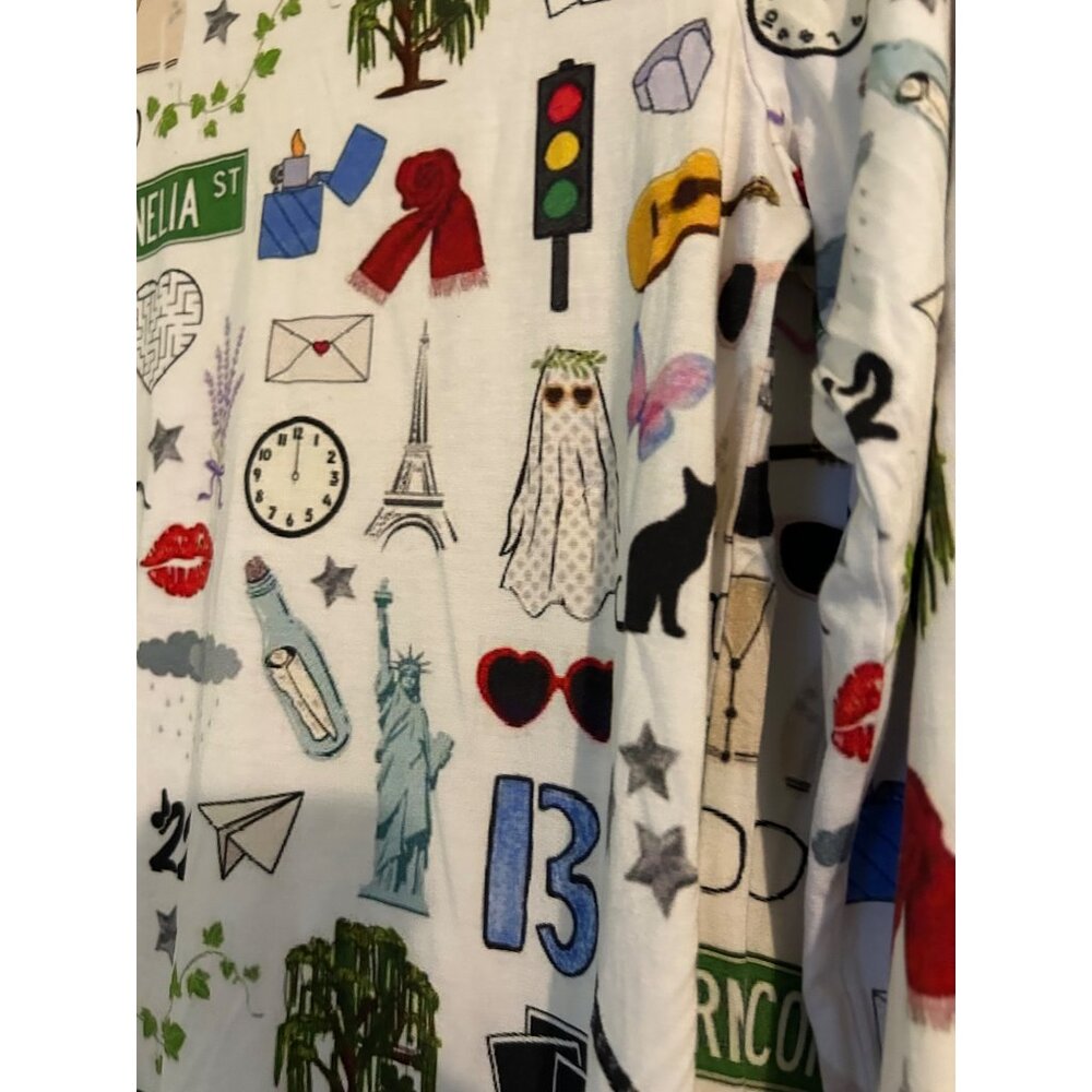 Swiftie Street Graphic Printed 2 Piece Pajama Lounging Set Sheshow Sz Small BAM - Picture 12 of 13